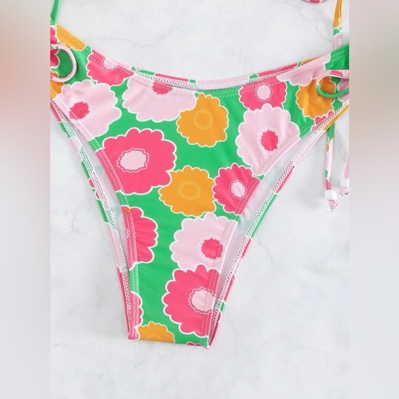 New 2 Piece Floral Drawstring Bead Accented Bikini Set - Picture 7 of 16